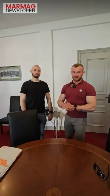 Grafika z Facebooka Rolka 5